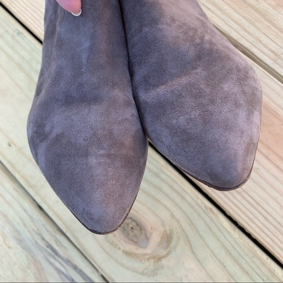 Madewell | Nico Gray Suede Flat Booties 7.5 - Picture 7 of 11